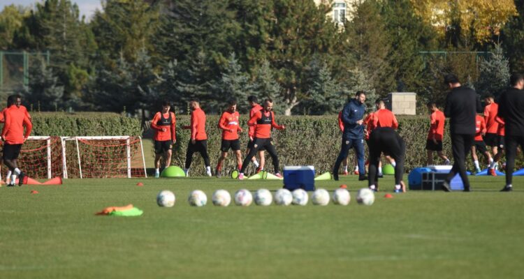 KAYSERİSPOR’DA İZİN BUGÜN BİTİYOR