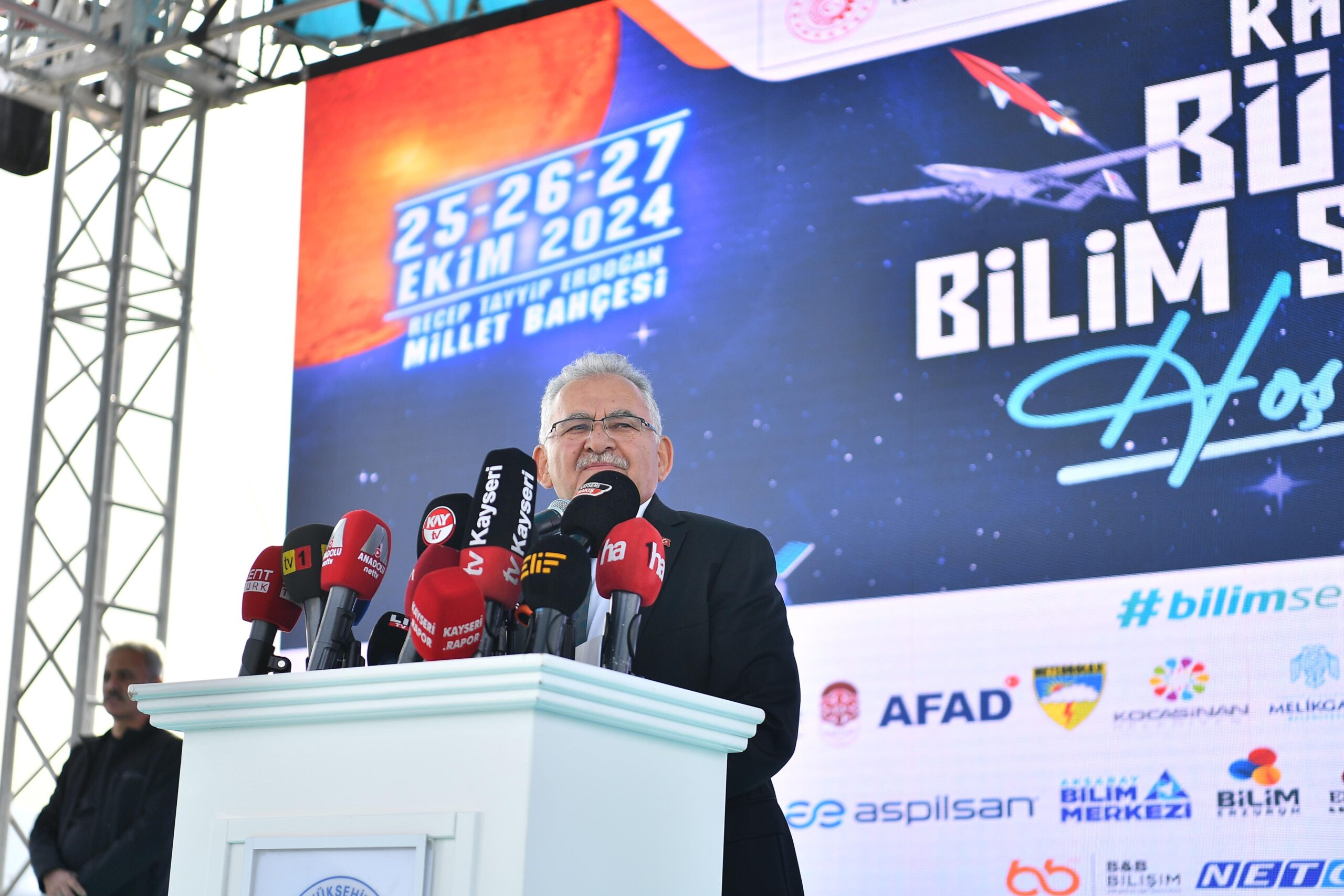 KAYSERİ’DE BİLİM RÜZGARI: 6’NCI BİLİM ŞENLİĞİ BAŞLADI