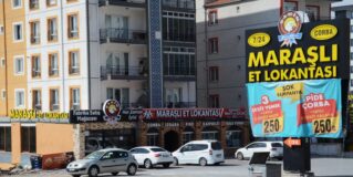 MARAŞLI ET LOKANTASINDA UYGUN FİYATA İFTAR SOFRASI